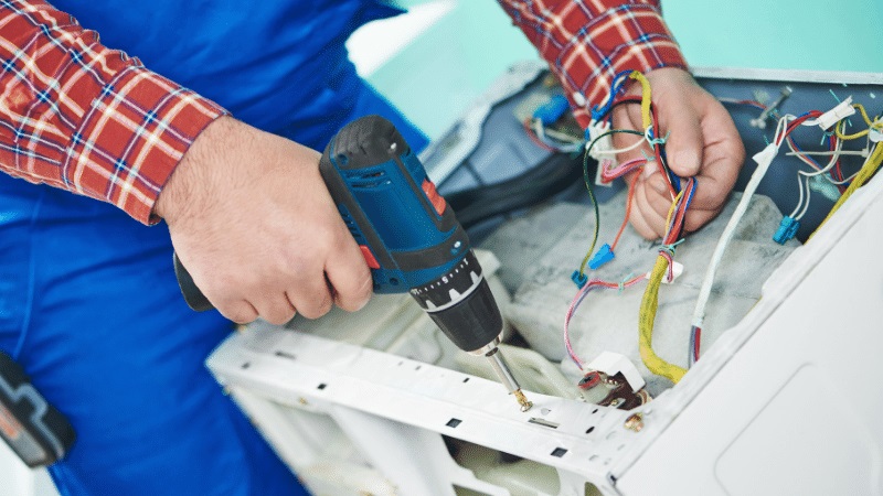 Altındağ Bosch Bosch çamaşır makinesi kart tamiri – Su almama arızası orijinal parça ile giderildi. - Teknik servis örneği